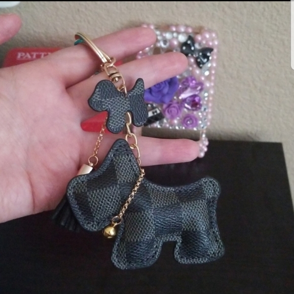 🎈SALE Cute Dog Keychain Purse Charm - Picture 2 of 2